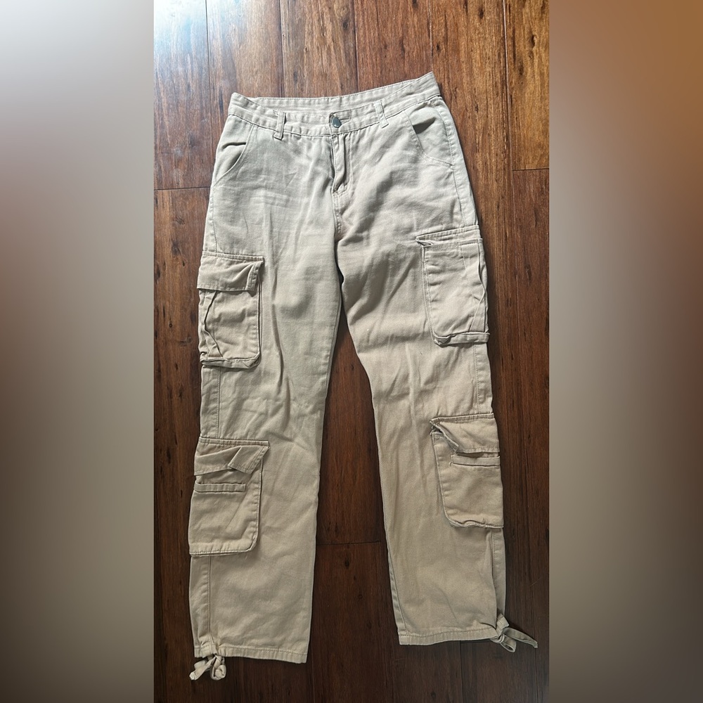 SHEIN Women's Tan Cargo Jeans
